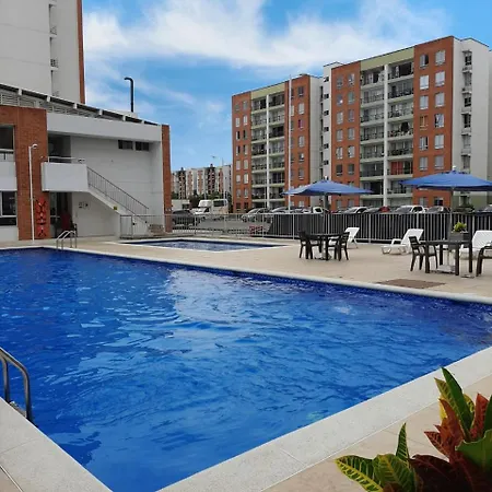 San Rafael Red Apartment